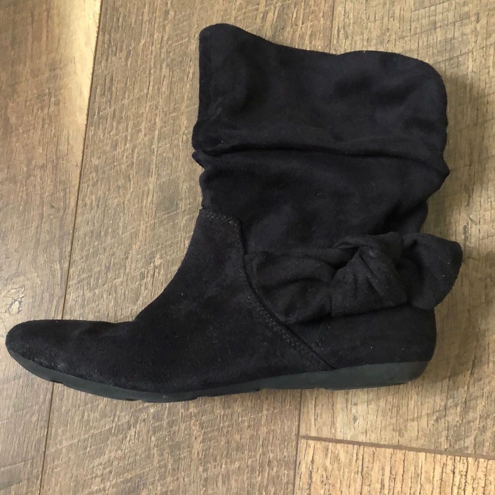 Aldo black slouchy boot